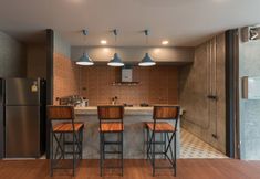 기타 4 Bed & Bike Hostel