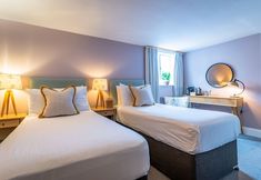 Others 5 The Godolphin