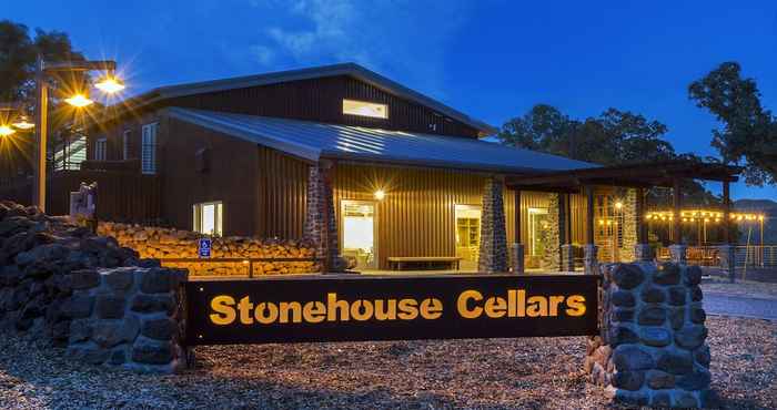 Others Bed & Barrel at Stonehouse Cellars