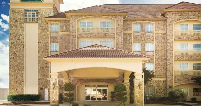 อื่นๆ La Quinta Inn & Suites by Wyndham Dallas South-DeSoto
