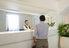 기타 3 La Reggia Sporting Center