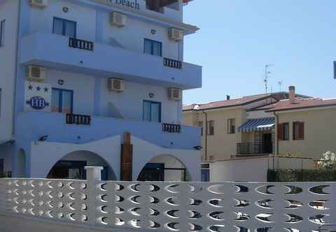 Others Beach Hotel