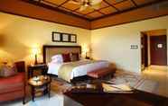 Others 6 Anantara Desert Islands Resort & Spa