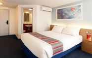 Lainnya 7 Travelodge Heathrow Terminal 5