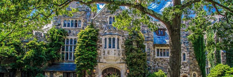 Others The Castle at Skylands Manor