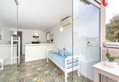 Others 2 En Plo Boutique Suites