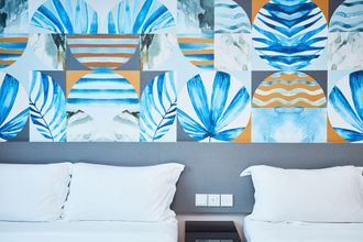 기타 4 ibis budget Singapore Sapphire