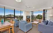 Others 2 Beach House Seaside Resort Coolangatta