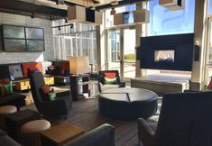 其他 2 Aloft Plano