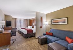 Others 6 Comfort Suites Brunswick