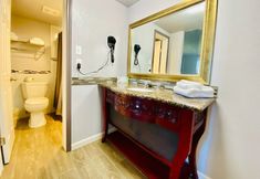 Others 7 R Nite Star Inn & Suite