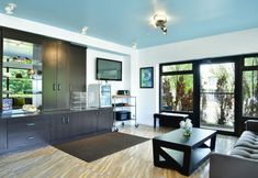 Lainnya 5 The Freeport Inn and Marina