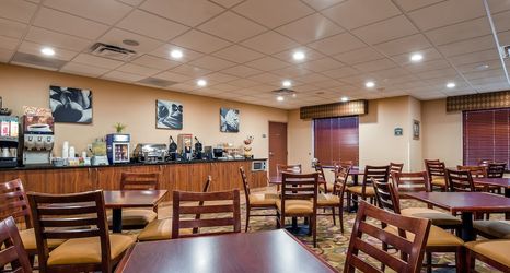 기타 2 Best Western Plus Victor Inn & Suites