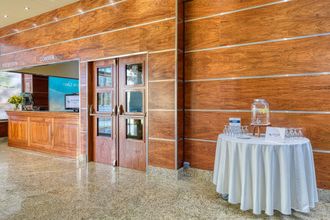 其他 4 Senator Granada Hotel