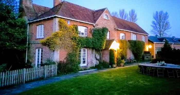 Others Bridge Farmhouse