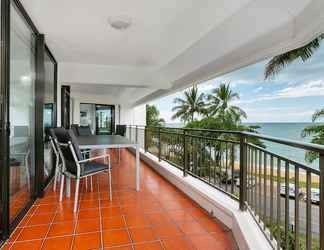 Others 2 Roydon Beachfront Apartments