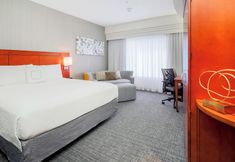 기타 5 Courtyard by Marriott Dallas Arlington South