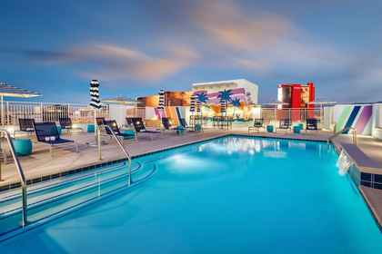 Room rate SpringHill Suites by Marriott Las Vegas Convention Center, Las  Vegas Strip from 29-07-2023 until 30-07-2023