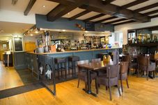 Others Fox & Goose Inn