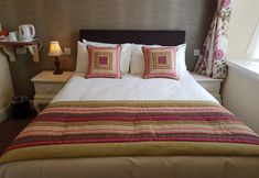 Others 5 The George Hotel, Crewkerne