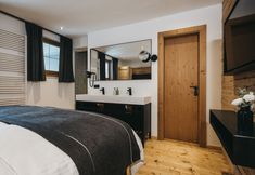 Others 7 VAYA Seefeld