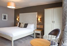 Others 4 The County Hotel