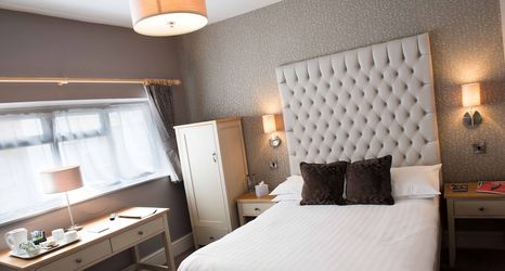 Others 2 The County Hotel