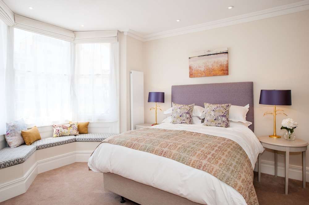 Room rate The Charm Brighton Boutique Hotel and Spa Brighton and