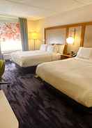 Imej utama Newmarket Hotel & Suites