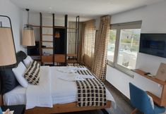 Others 5 Galaxy Suites & Villas