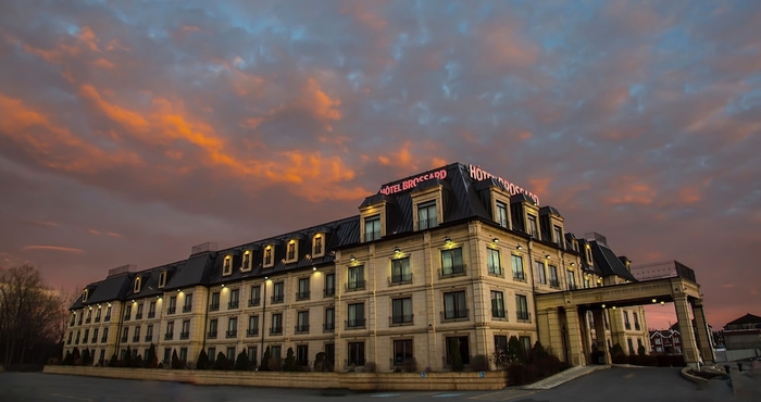 Khác Hôtel Brossard