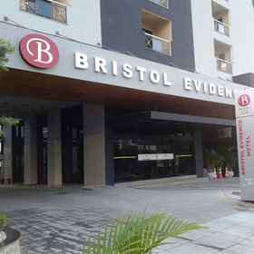 Primary image1Bristol Evidence,穆蒂拉马公园飯店