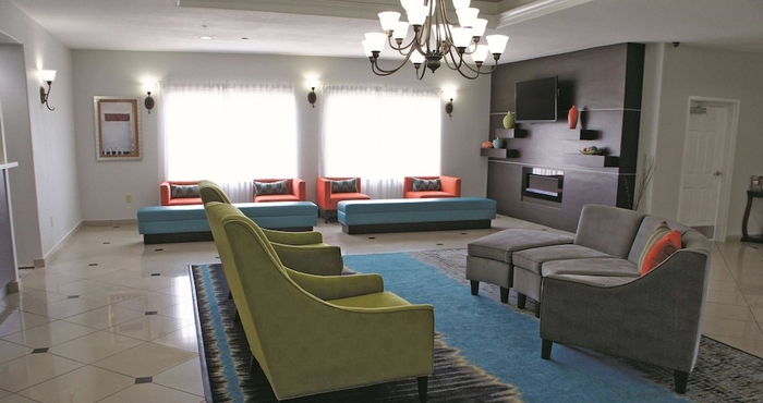 Others La Quinta Inn & Suites by Wyndham Orange