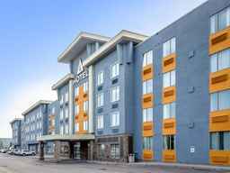 Acclaim Hotel By CLIQUE, USD 177.38