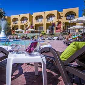 ภาพหลัก 1 Apartamentos Tisalaya Park, 圣巴托洛梅-德蒂拉哈纳 酒店