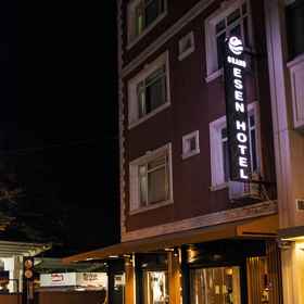 Imej utama 1 GRAND ESEN HOTEL, 埃米诺努 酒店