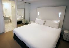 Others 5 La Loft Apartments