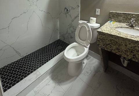 其他 Budget Inn St Petersburg