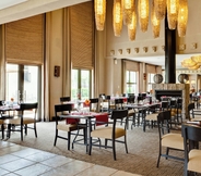 อื่นๆ 5 Protea Hotel by Marriott Bloemfontein Willow Lake