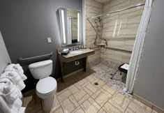 其他 6 La Quinta Inn & Suites by Wyndham Allen at The Village