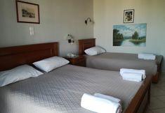 Others 6 Aigli Hotel Syros