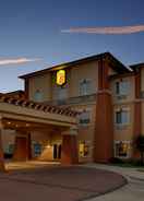 Imej utama Super 8 by Wyndham Hidalgo/McAllen Area