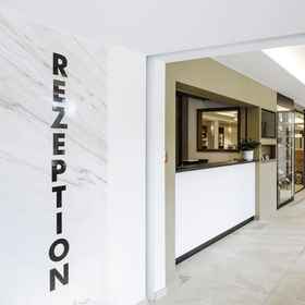 Reception1Hotel Gasthof Heckl,艾希施泰特县飯店