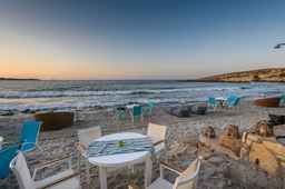 Alia Beach Hotel, SGD 508
