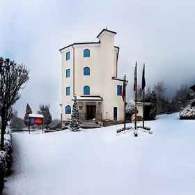 Primary image 1 Hotel Diana Jardin et Spa, Hotel Grimod Ski Lift