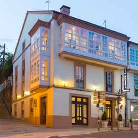 Primary image 1 Herradura, Oficina de Informacion Turistica de Santiago de Compostela Hotels