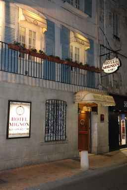 Hotel Mignon, SGD 112.68