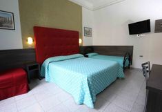 其他 7 Hotel Piola