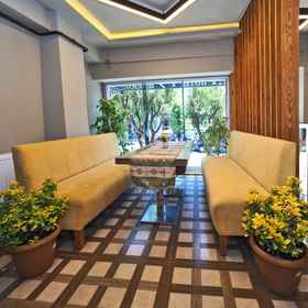 Reception1日出飯店,Havaist飯店