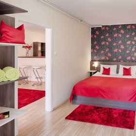 Imej utama 1 Triple M Hotel, Khách sạn Ferencváros